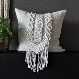 Gối sofa thắt macrame - M12