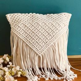 Gối sofa thắt macrame - M9